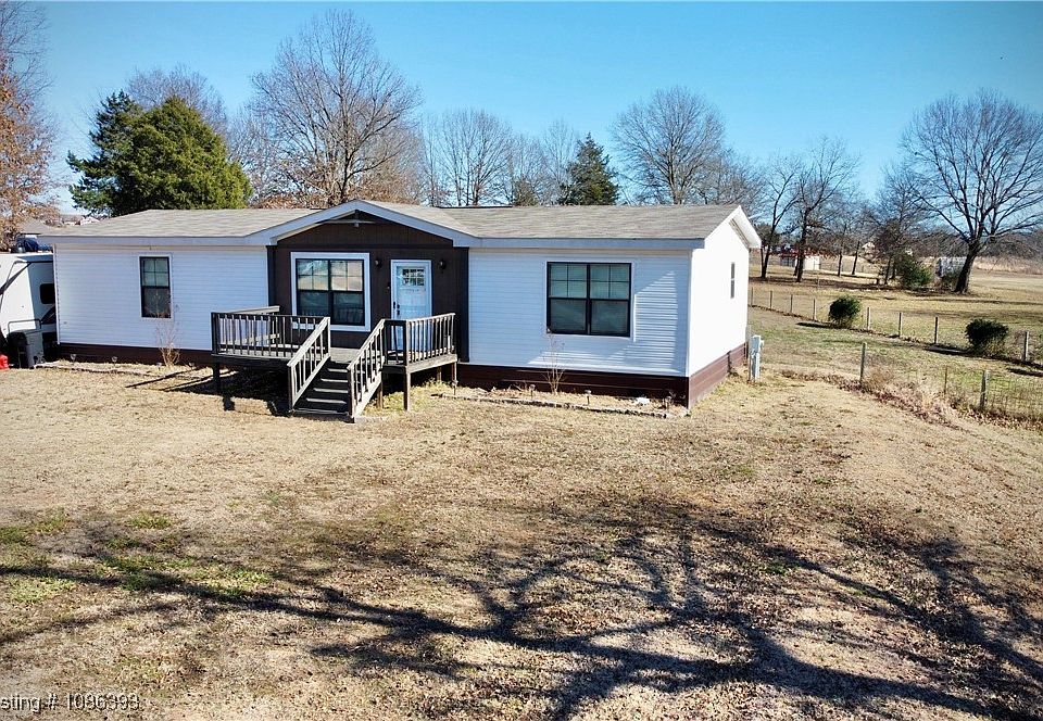 1st image of 107 Blackstone Cir