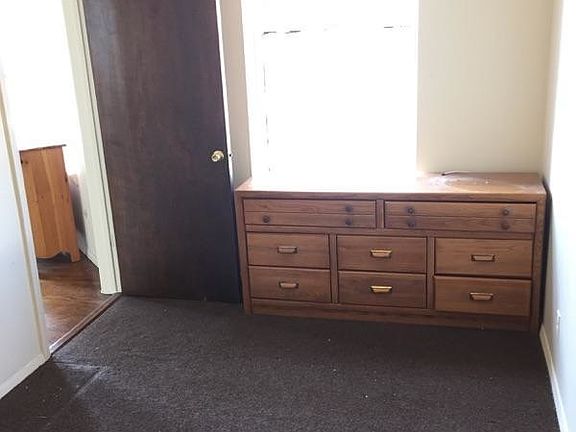 4th image of 711 W Diversey Pkwy APT 3R