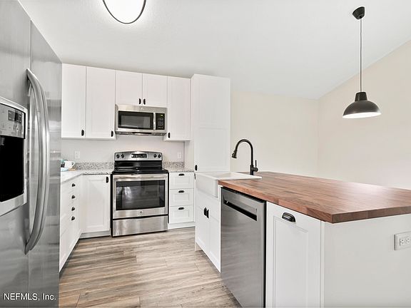 4th image of 6860 Coralberry Ln S