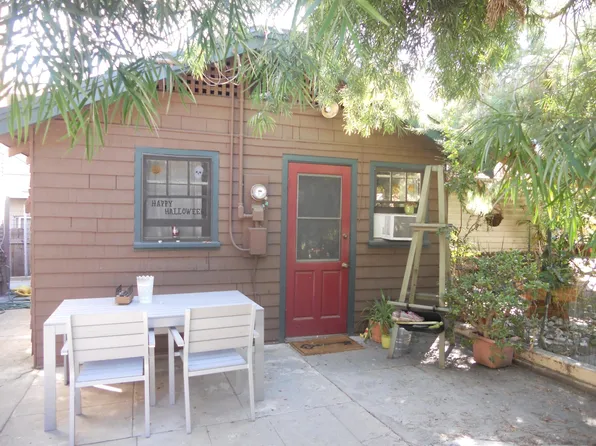 346 Pleasant St #C, Pasadena, CA 91101