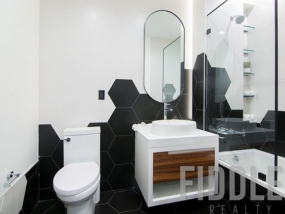 5th image of 10 Montieth St #526I