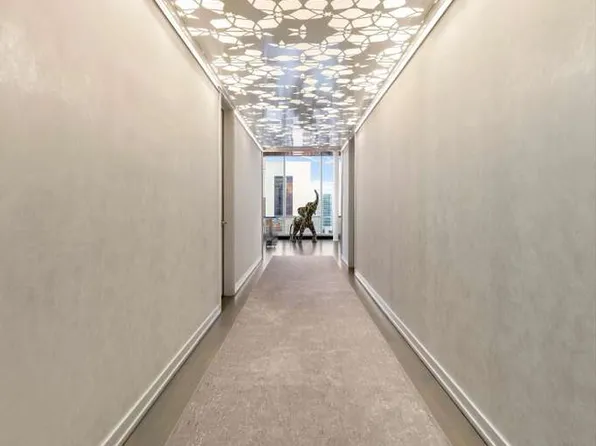 157 West 57th Street image 11 of 19