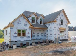 1452 Hickory Point Rd, Clarksville, TN 37043