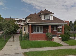 7120 W Niles Ave, Niles, IL 60714