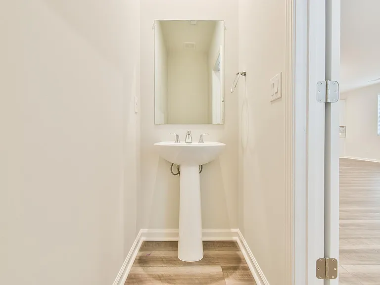 2630 Whistler Way NE — Photo 18