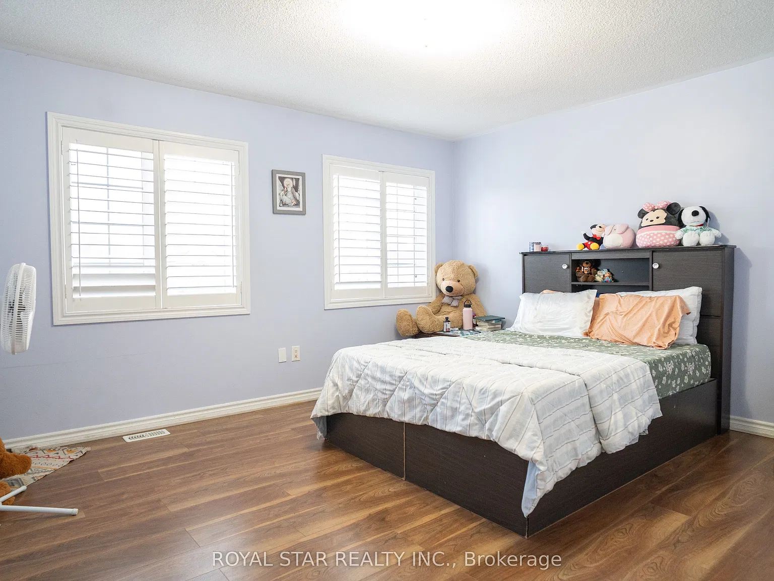 4 bed, $3,350 — Photo 3