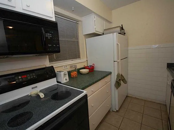 3328 Burke Rd APT 73, Pasadena, TX 77504