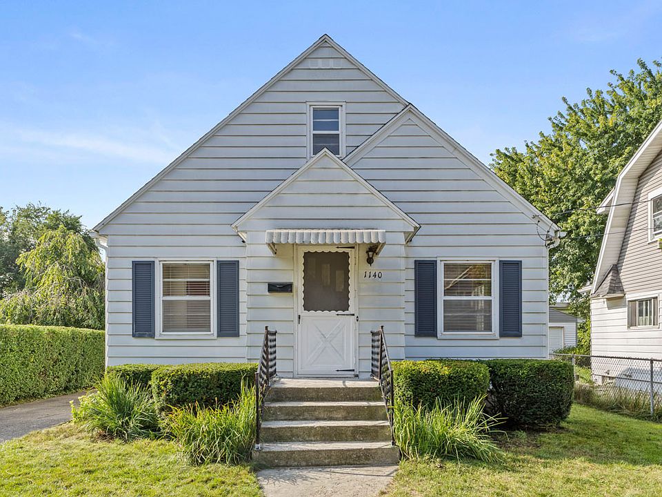 1st image of 1140 Veto St NW