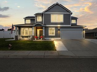 1140 W Edison St, Connell, WA 99326