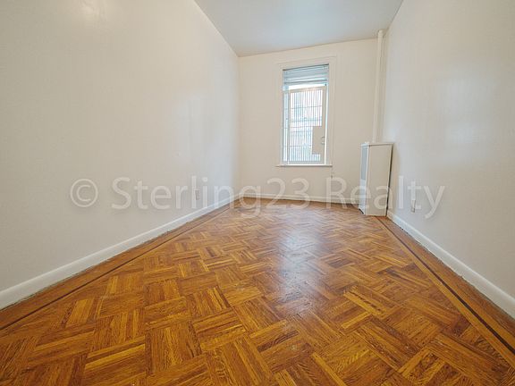 4th image of 18-47 Ditmars Blvd #1B