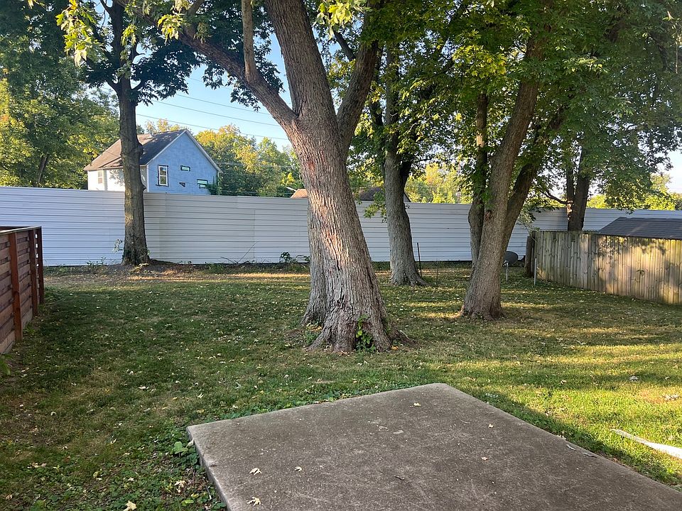 2nd image of 1708 Indiana St