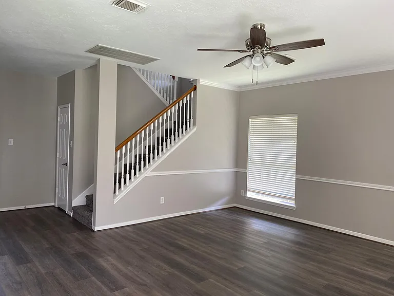 9403 Meadow Point Ct — Photo 4