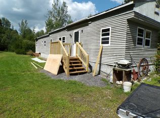 278 Country Club Ln, Orleans, VT 05860