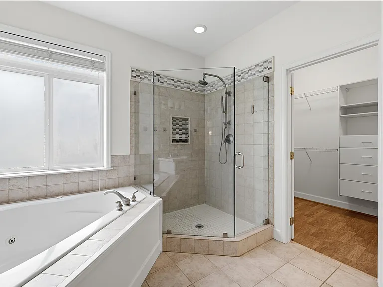 5107 188th Pl NE — Photo 15
