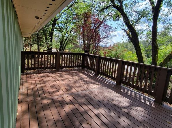 1130A E Weaver Creek Rd, Weaverville, CA 96093