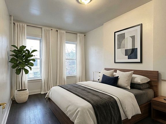 3rd image of 2270 Adam C Powell Blvd #4