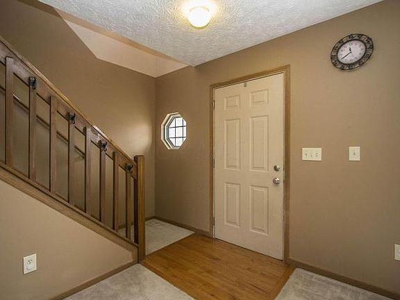 4th image of 1084 Sheffield Blvd