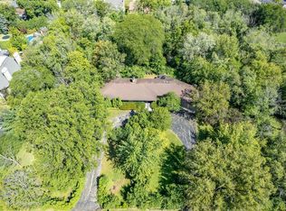 15W070 60th St, Willowbrook, IL 60527