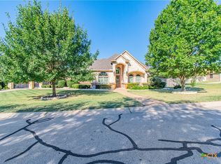 300 Eagle Landing Dr, Belton, TX 76513