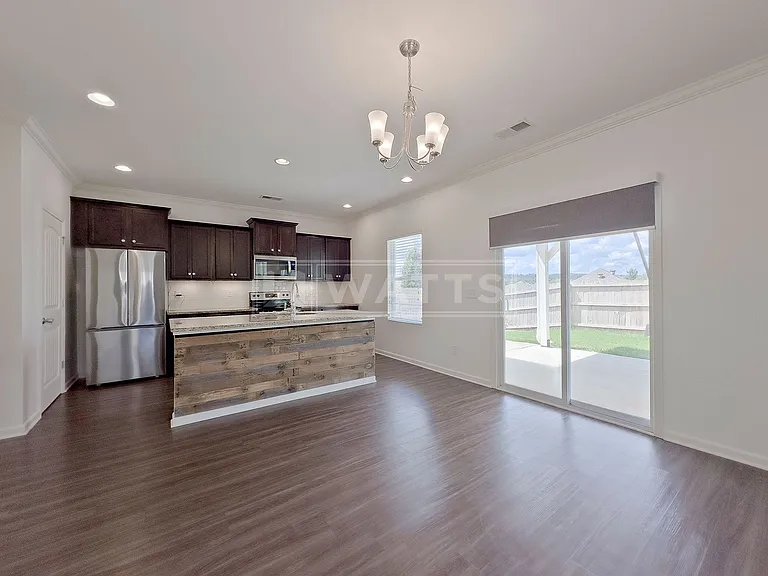 5081 Bella Ct — Photo 8
