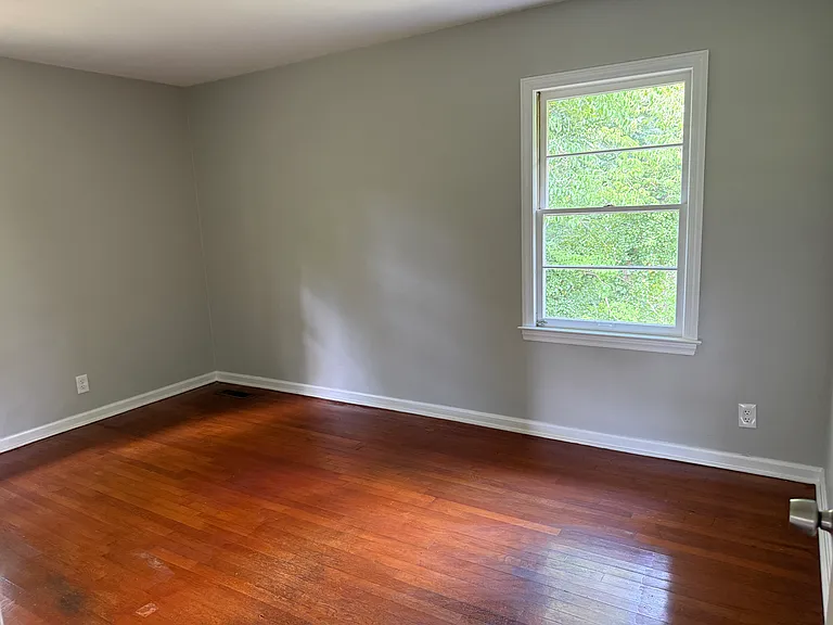 Bedroom #1