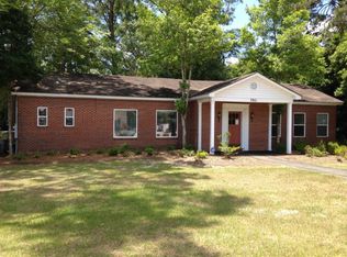 792 E Cherry St, Jesup, GA 31546
