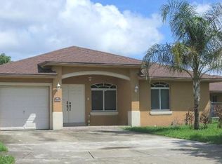 20156 NW 38th Ave, Miami Gardens, FL 33055