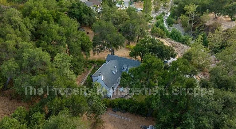 16152 Maricopa Hwy — Photo 26