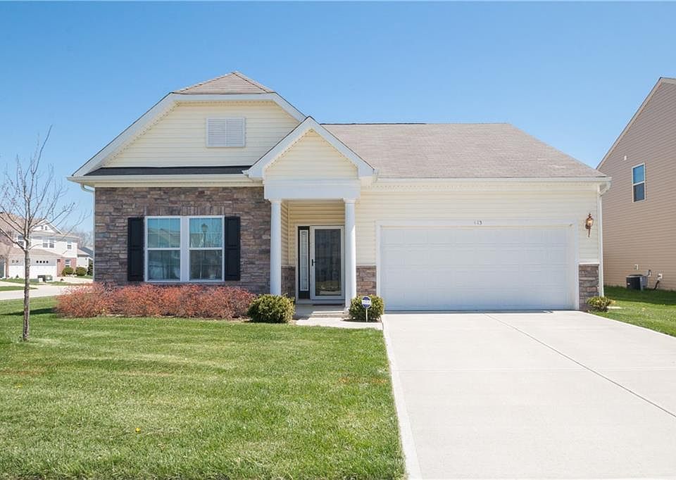 1st image of 613 Classic Ln