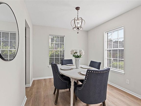 5th image of 4017 Cottage Hill Rd APT 14