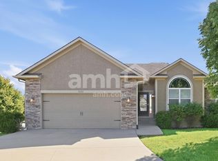 30101 W 185th St, Gardner, KS 66030