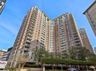 851 N Glebe Rd APT 520, Arlington, VA 22203