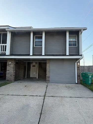 80 Stanton Hall Dr Photo 1