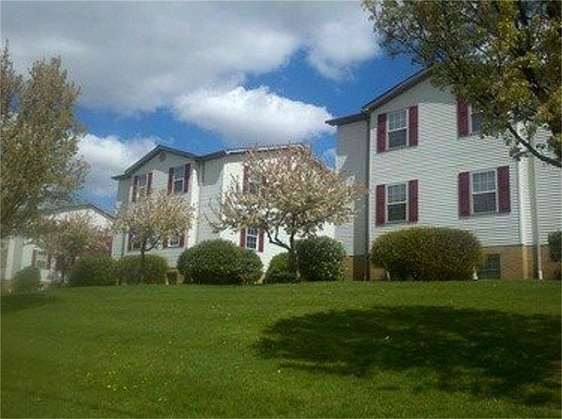 1st image of 6003 Applecrest Ct