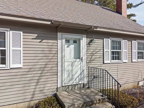 165 Flintlock Village Road #1, Wells, ME 04090