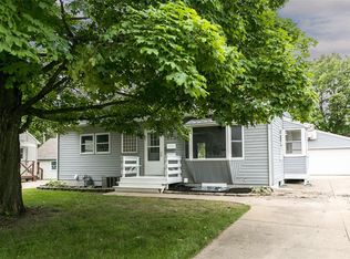 923 39th St SE, Cedar Rapids, IA 52403