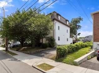 28 Morse St, Watertown, MA 02472