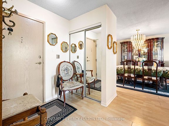 4th image of 7825 Bayview Ave #624