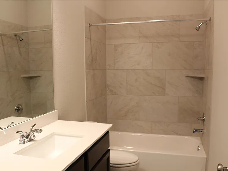 1335 Paradise Creek Ln — Photo 16