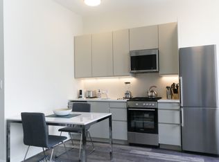 3003 P St NW APT 301, Washington, DC 20007