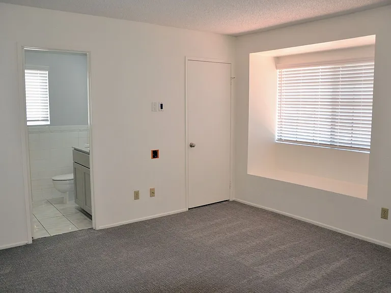 3354 Dynelo Ave — Photo 15