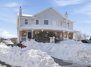 76 Blue Thistle Rd, Halifax, NS B3S 1M3
