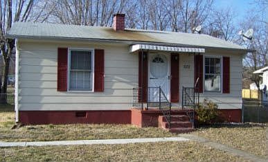 1st image of 622 McCulloch St