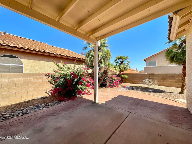 7774 E Castle Valley Way — Photo 30
