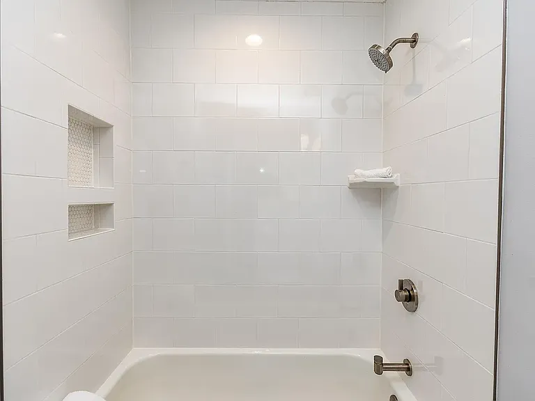 4800 Sweetbriar Dr — Photo 12