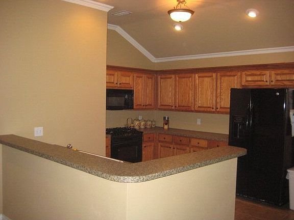 5th image of 10501 Joliet Ave