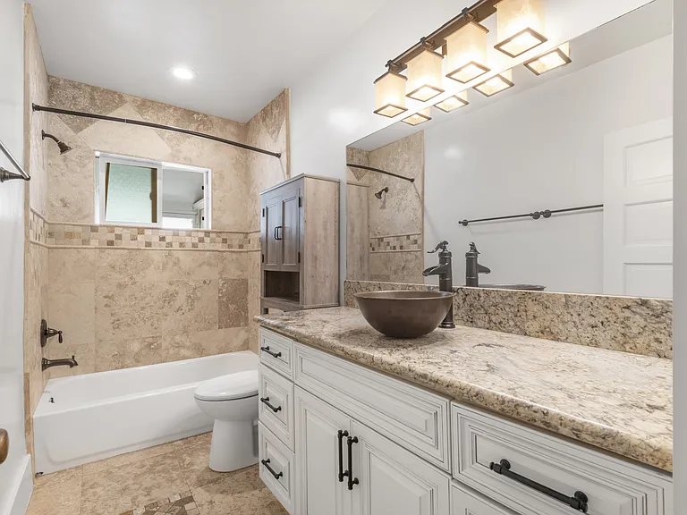 3375 Herman Ave — Photo 15