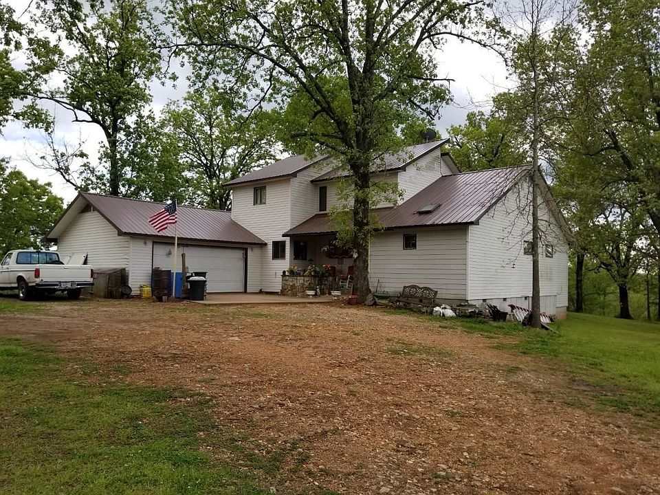 1st image of 29 Pleasant Lane Dr