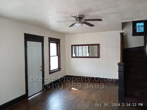 244 Knower St, Toledo, OH 43609