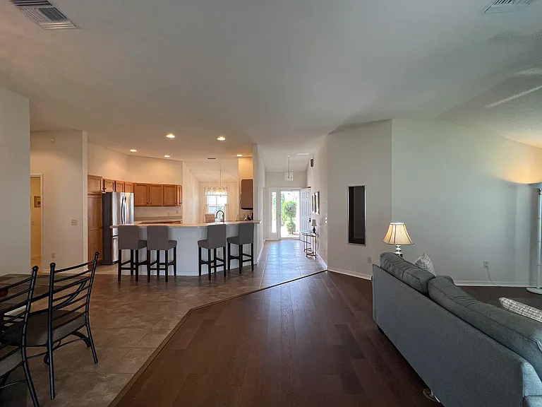 2467 Ambler Cir — Photo 5